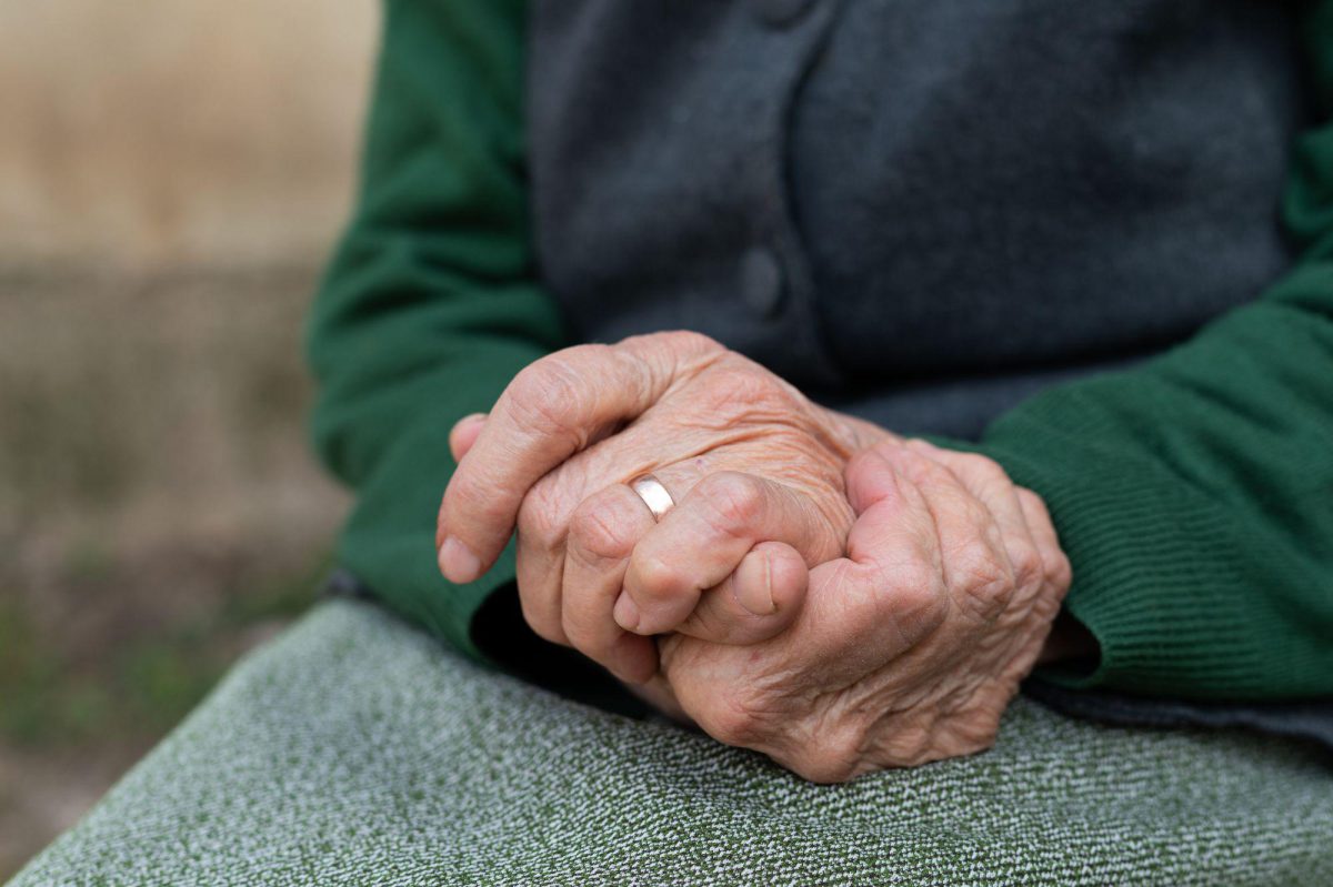 Mary Davidson Smith compie 105 anni, tra 105 biglietti e gli auguri di re Carlo III