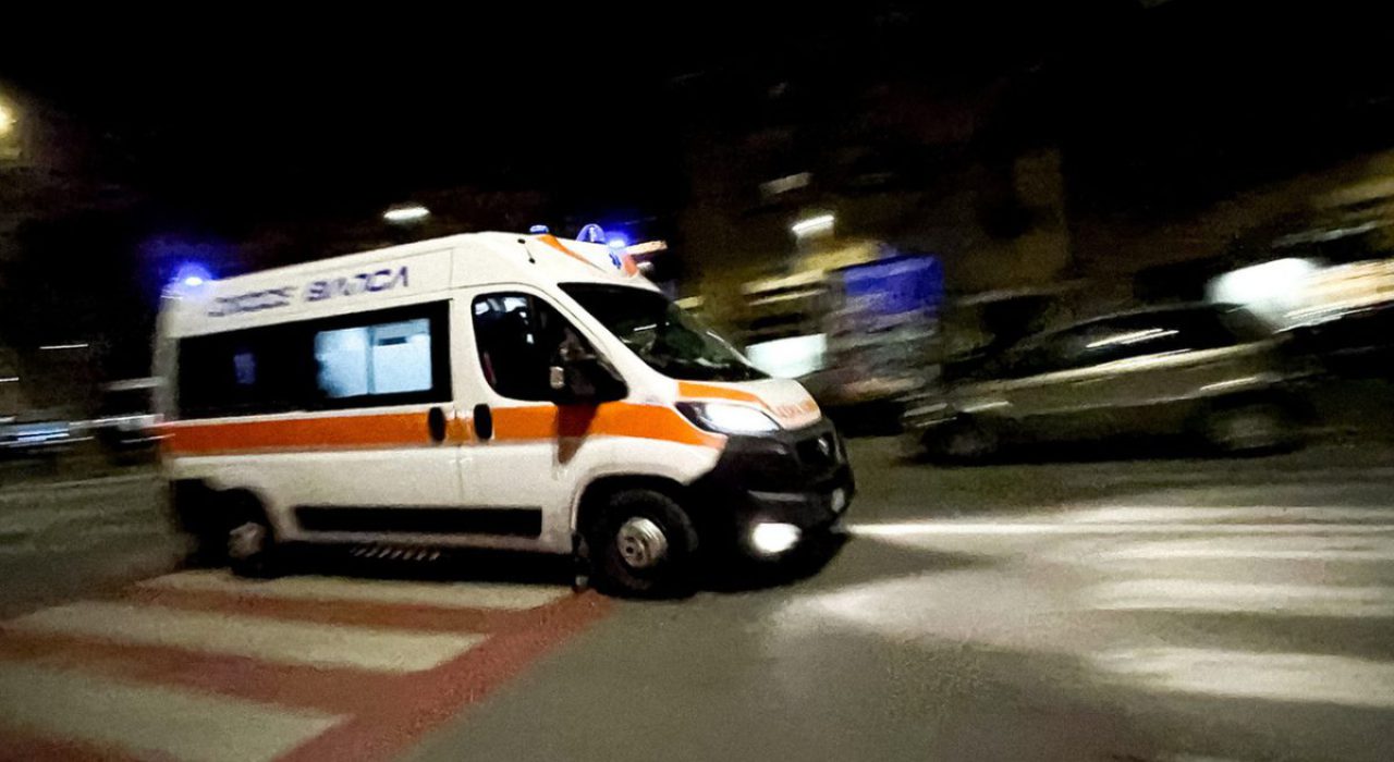 Moggio Udinese, 41enne travolto sulla Pontebbana dopo un guasto all