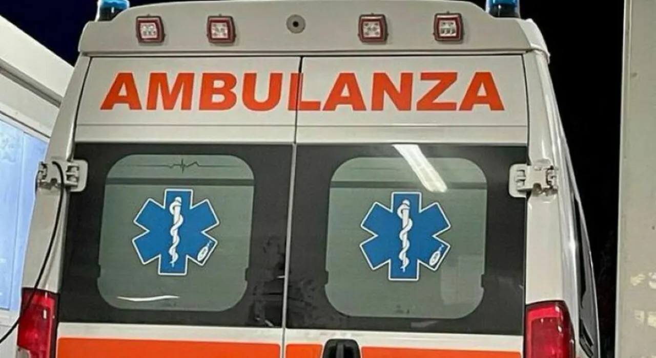 Mesagne, bambina di 6 anni cade dal secondo piano e viene trasferita al Policlinico di Bari