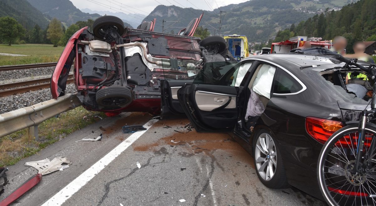 Incidente a Schiers, due italiani morti nello scontro frontale sulla N28