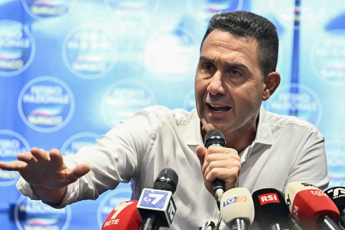 Vannacci presenta il programma di Futuro Nazionale, da euro e migranti al femminicidio