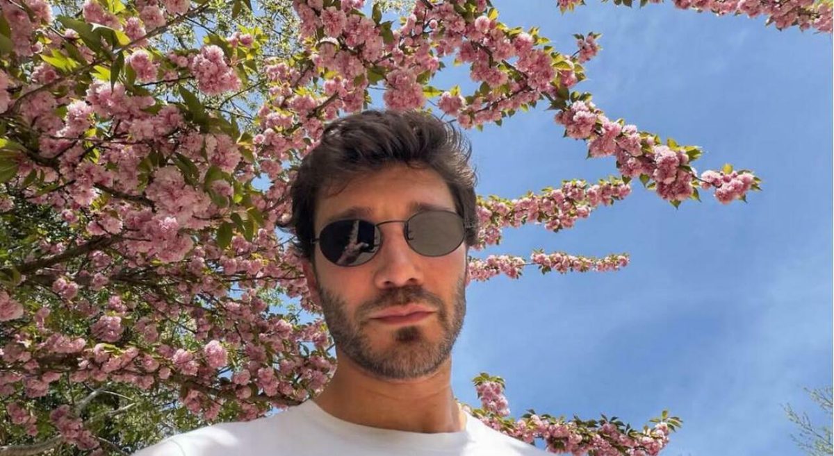 Stefano De Martino dagli Usa, nostalgia di Napoli e promessa allo chef Mariano Armonia