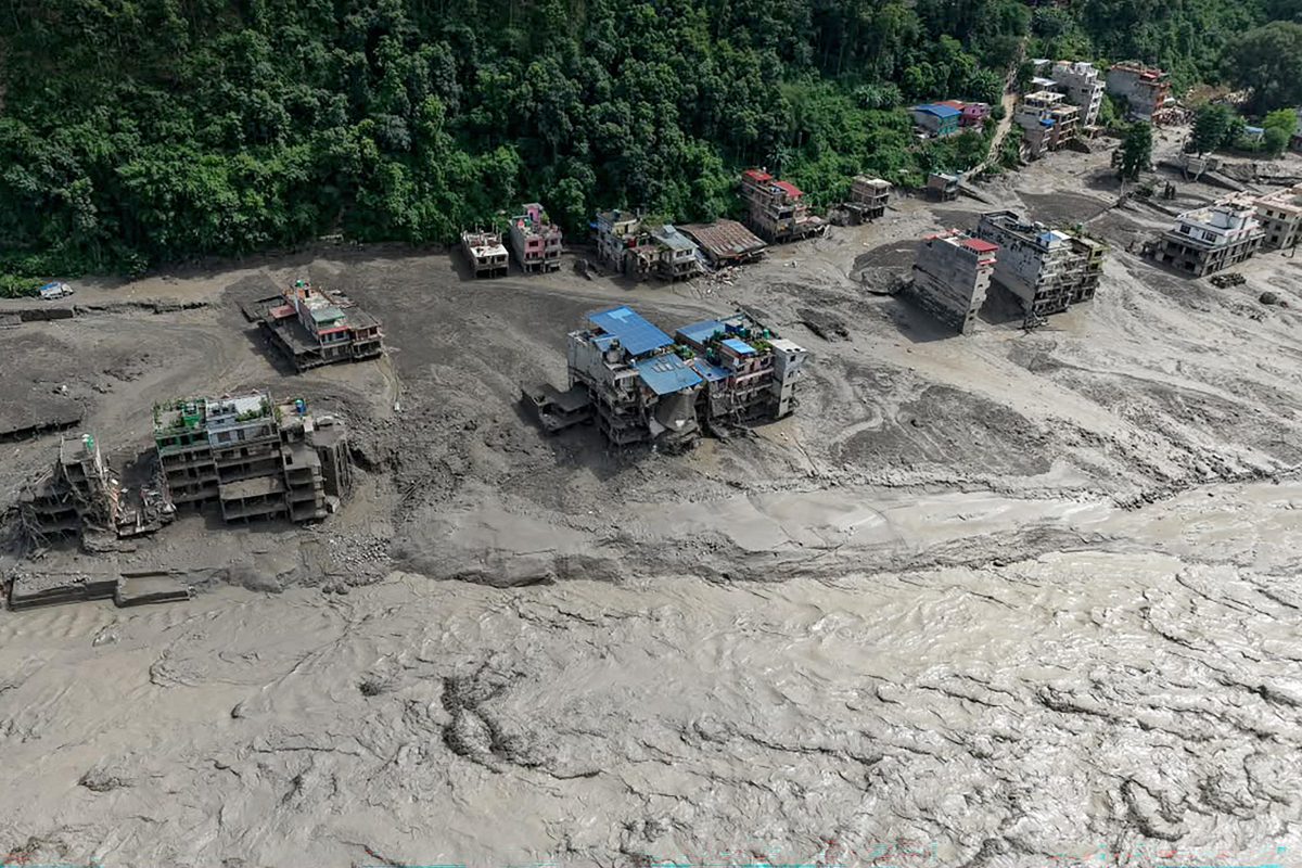 Alluvione tra Nepal e Tibet, l
