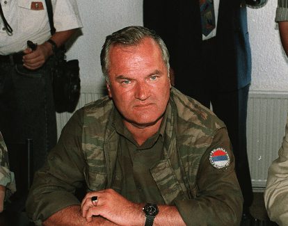 Chi era Ratko Mladic morto a 84 anni, ergastolo per il genocidio di Srebrenica