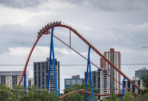 Six Flags, X2 chiusa in California dopo due gravi lesioni cerebrali e un caso di coma