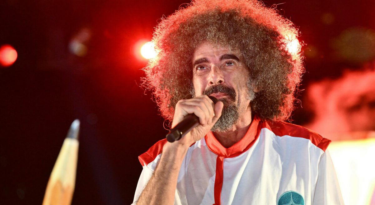 Caparezza, saluto ai fan alla Reggia di Caserta: possibile pausa dopo il tour