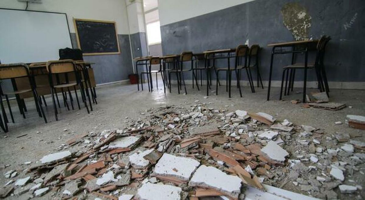 Scuole italiane, 68 crolli in un anno e certificazioni ancora carenti