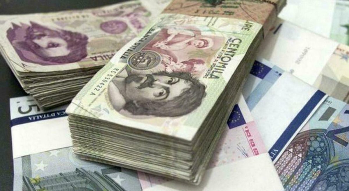 Cuneo, trova oltre due miliardi di lire nell