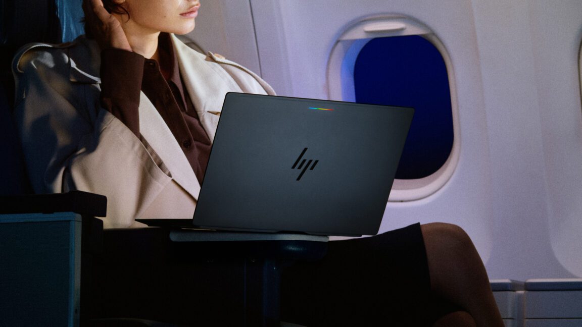 Googlebooks, debutto il 4 ottobre: cinque laptop Android da 899 dollari