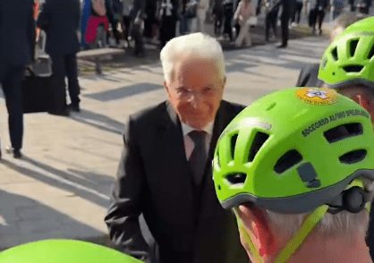 Mattarella ad Amatrice, scuola contro violenza e ghetti: famiglie alleate dei docenti