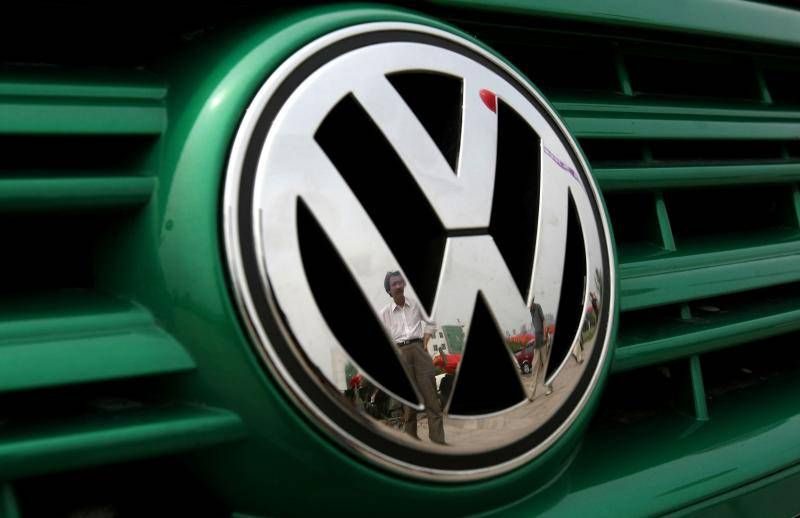 Volkswagen richiama 2,8 milioni di auto, controlli su sterzo di Golf, Tiguan e Audi Q3