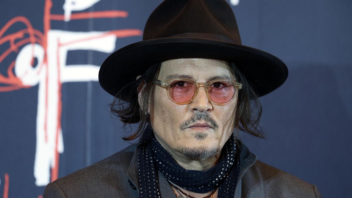 Johnny Depp, doppio ritorno al cinema tra Day Drinker e il nuovo Scrooge