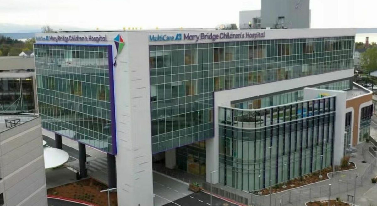 Tacoma, 31enne accusata di omicidio per la morte del neonato partorito dalla figlia 14enne