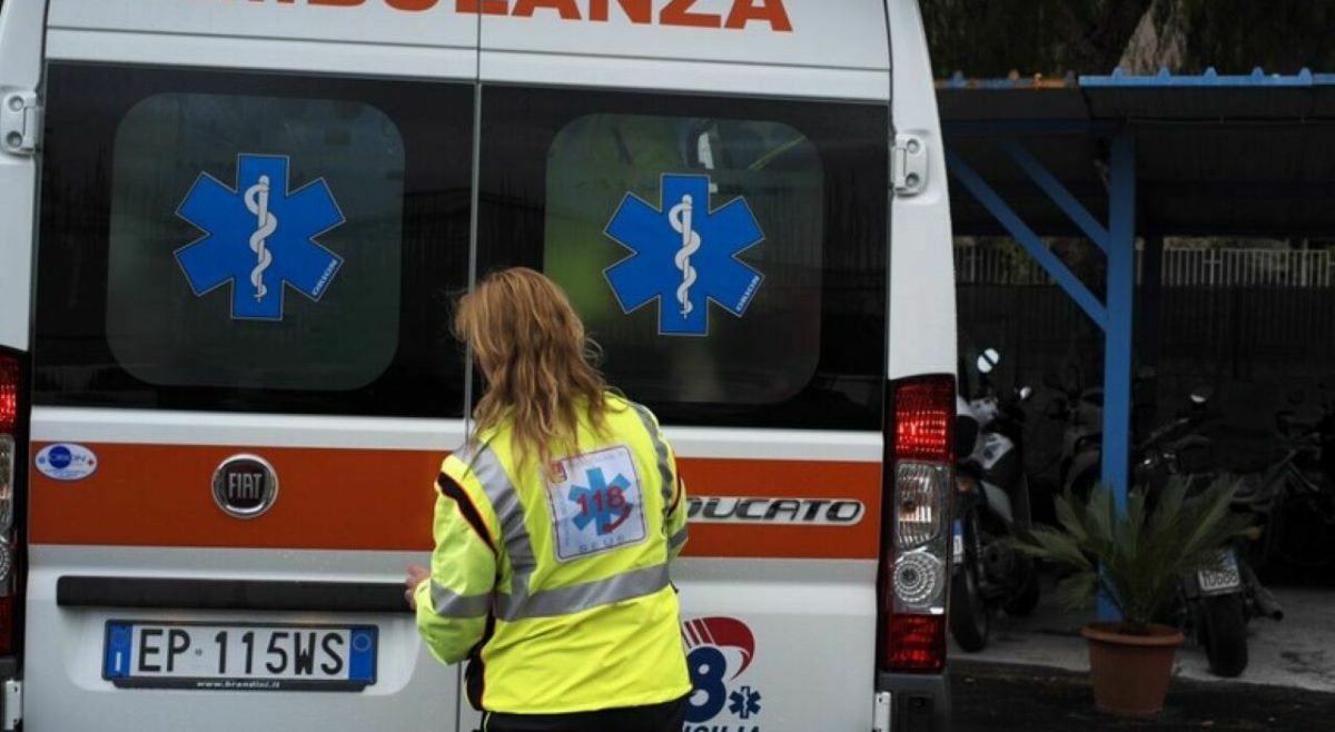 Patti Marina, bambino di 6 anni operato dopo la caduta dal palco: prognosi riservata