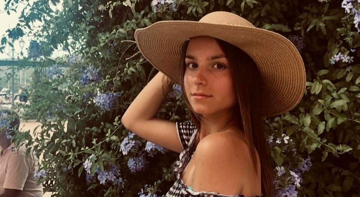 Giulia Stefa muore a 24 anni, il malore in casa e la corsa all