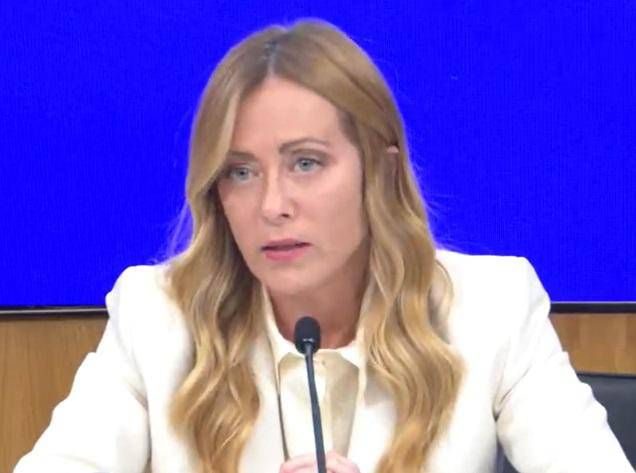 Manovra 2027 da 26 miliardi, Meloni punta sui contributi delle banche e sulla tenuta del governo