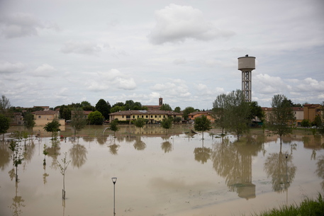 Emergenza alluvione in Emilia-Romagna: 13 vittime e danni per miliardi