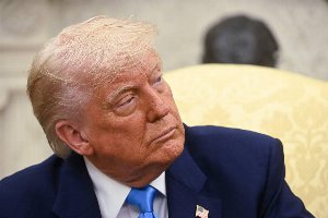 trump ordina trump ordina