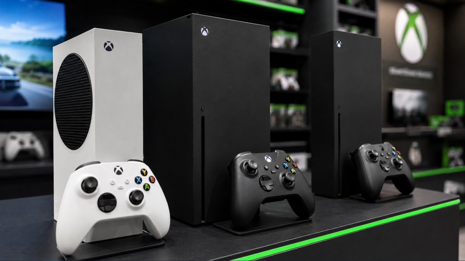 Xbox aumenta i prezzi dal 1 agosto, Microsoft taglia anche il modello da 2 TB