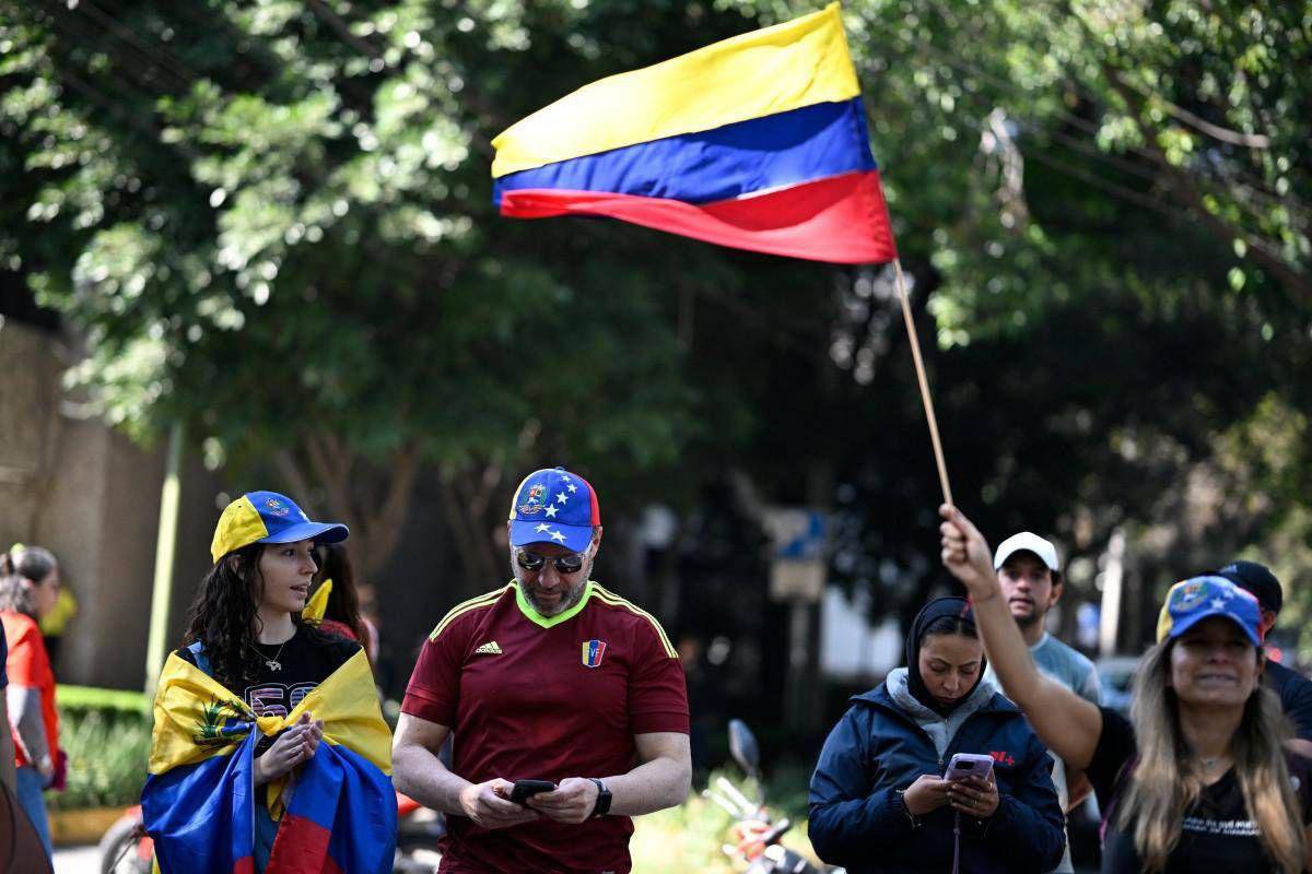 Venezuela, sei Paesi respingono ingerenze esterne e controllo delle risorse