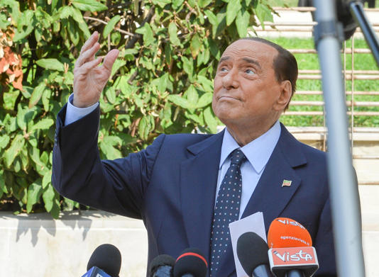 Addio a Silvio Berlusconi : Morto l
