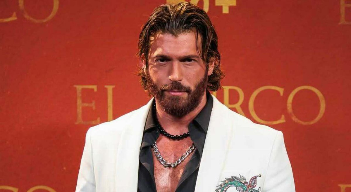 Can Yaman nega l Can Yaman nega l