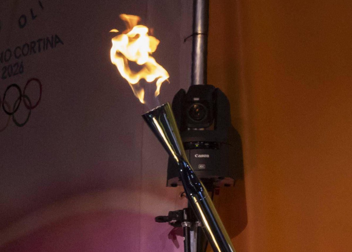 Milano-Cortina 2026: la Fiamma Olimpica torna a Torino dopo 20 anni