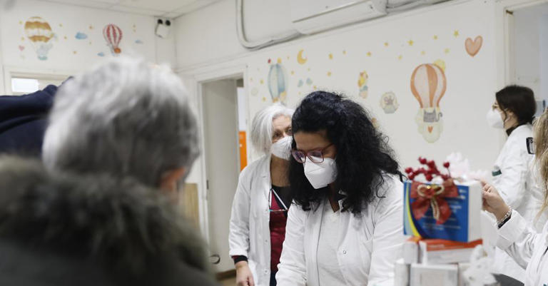 Allarme Influenza: Due Milioni di Persone Colpite, Cresce il Timore con il Ritorno a Scuola