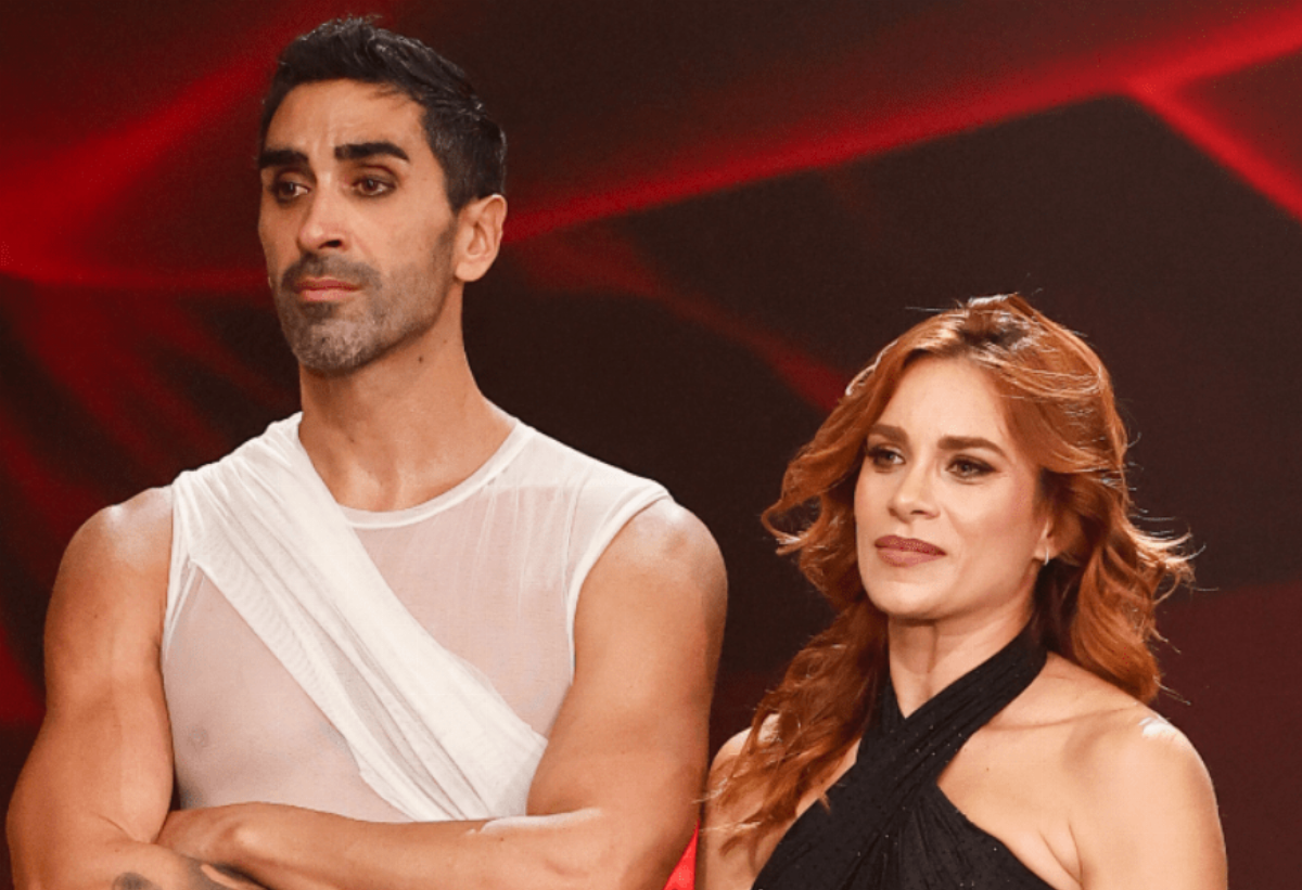 Ballando con le stelle, Magnini si sfoga in diretta: Lasciate fuori mia moglie Ballando con le stelle, Magnini si sfoga in diretta: Lasciate fuori mia moglie