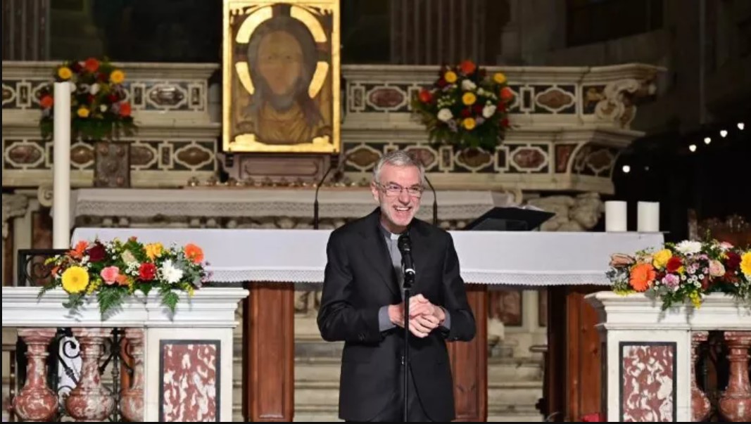 Maurizio Scala : vedovo e nonno di due bimbe diventa prete a 66 anni
