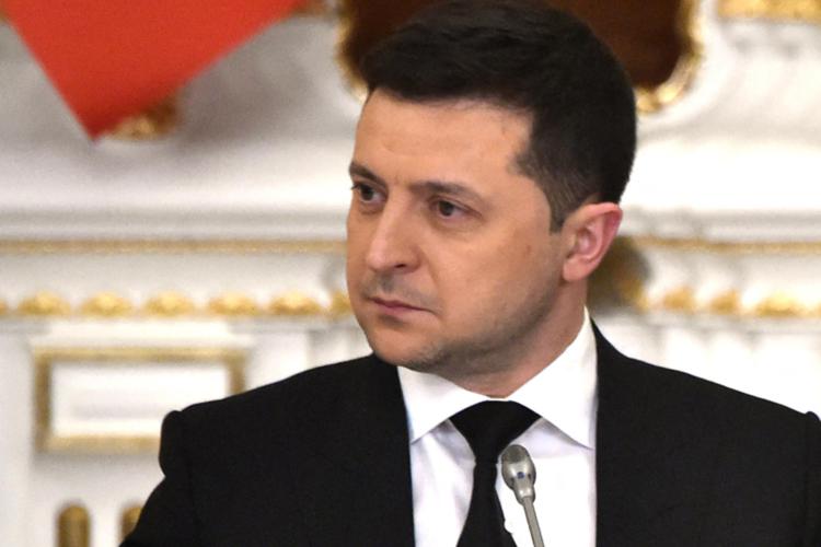 Guerra Ucraina : Zelensky chiede  armi pesanti e artiglieria 