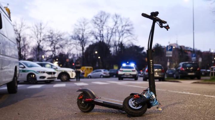 Tragico incidente a Offlaga: uomo muore dopo essere stato travolto da una moto mentre guidava un monopattino elettrico