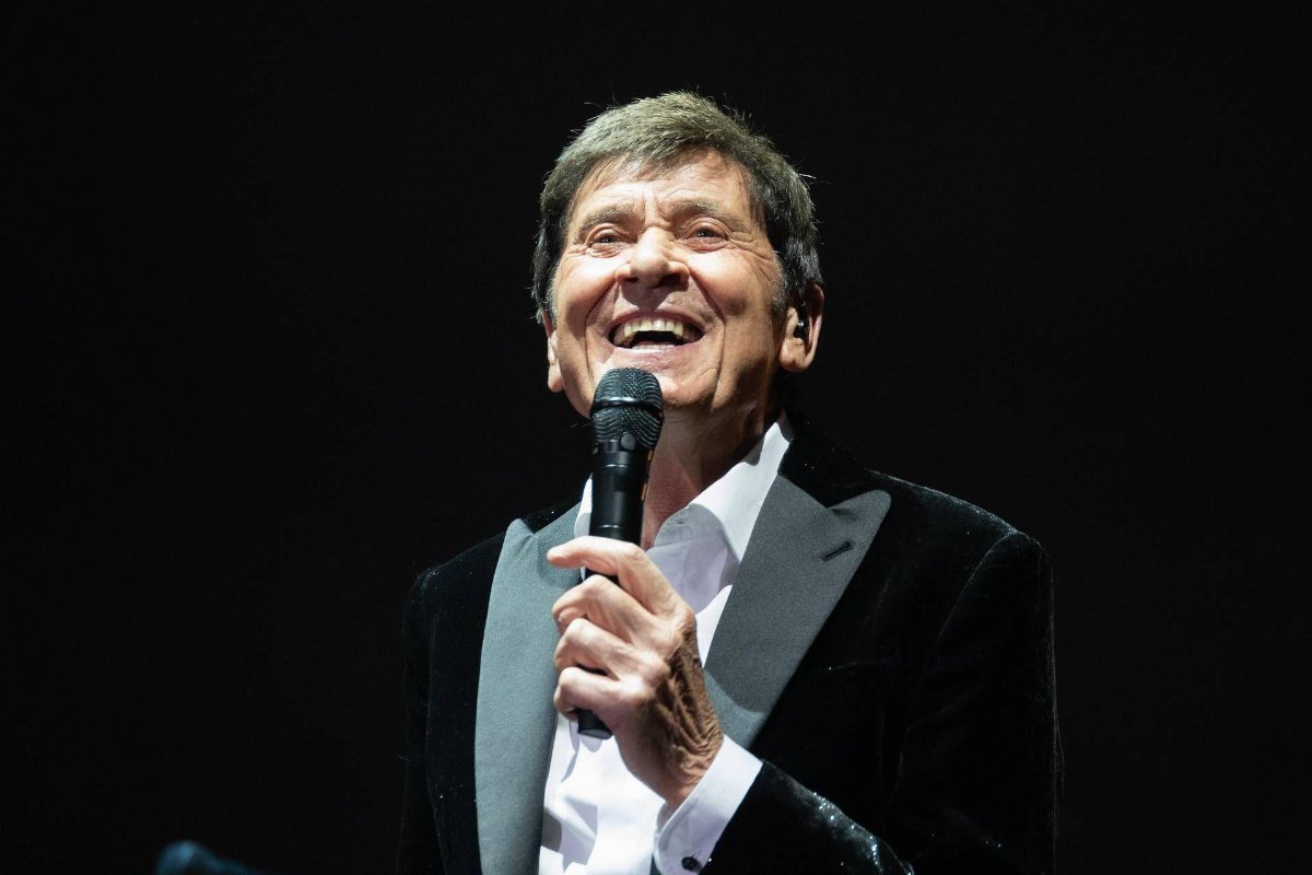 Gianni Morandi celebra 60 anni di C Gianni Morandi celebra 60 anni di C