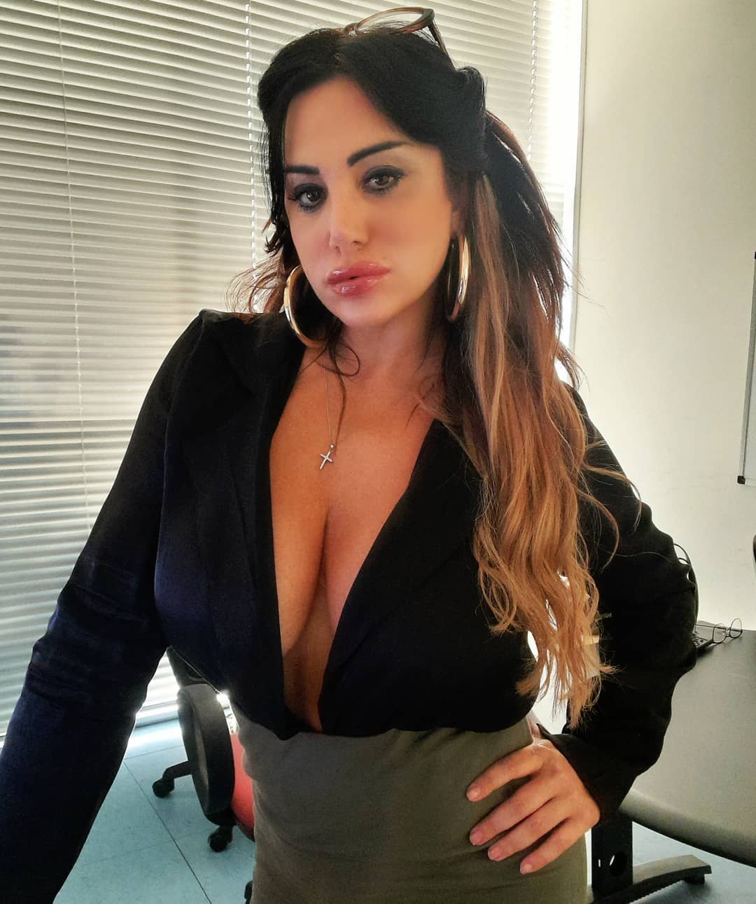 Escile! Marika Fruscio esplosiva su Instagram Escile! Marika Fruscio esplosiva su Instagram