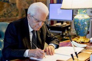 mattarella firma mattarella firma
