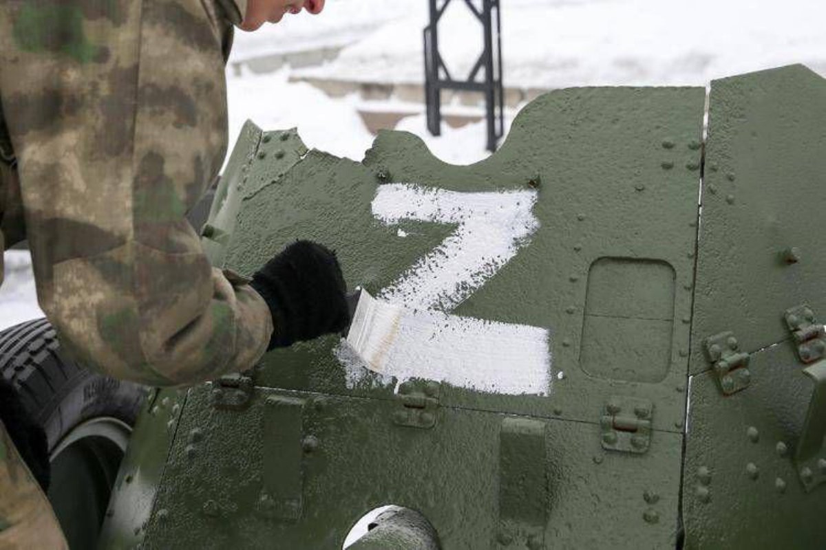 Rafforzamento russo al confine con la Finlandia: segnali di escalation e intimidazione