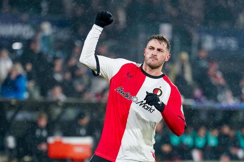 santiago gimenez santiago gimenez