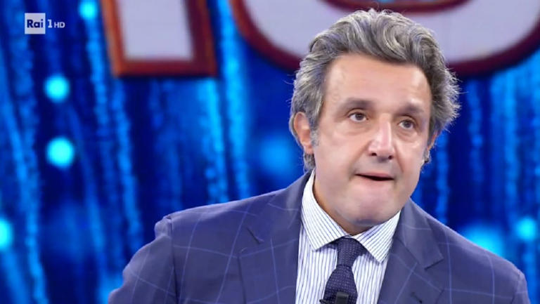 flavio insinna flavio insinna