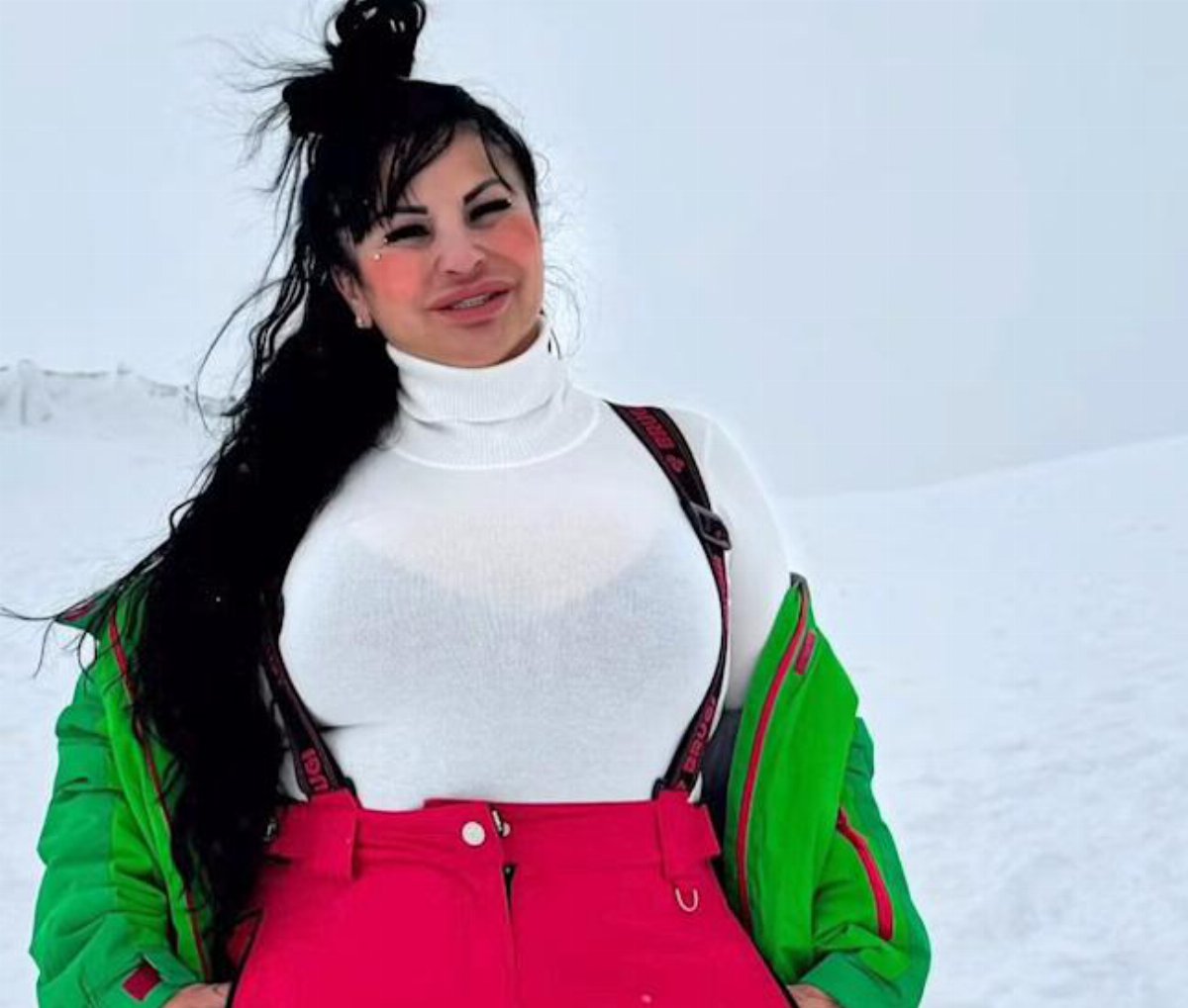 Roccaraso, autobus a numero chiuso dopo il nuovo appello social di Rita De Crescenzo Roccaraso, autobus a numero chiuso dopo il nuovo appello social di Rita De Crescenzo