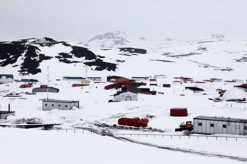 Terremoto magnitudo 6.9 Antartide, allerta tsunami in Cile