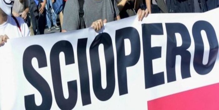 Scuola, non ? andato bene niente: 25 novembre sciopero!