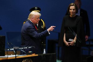 trump sorprende