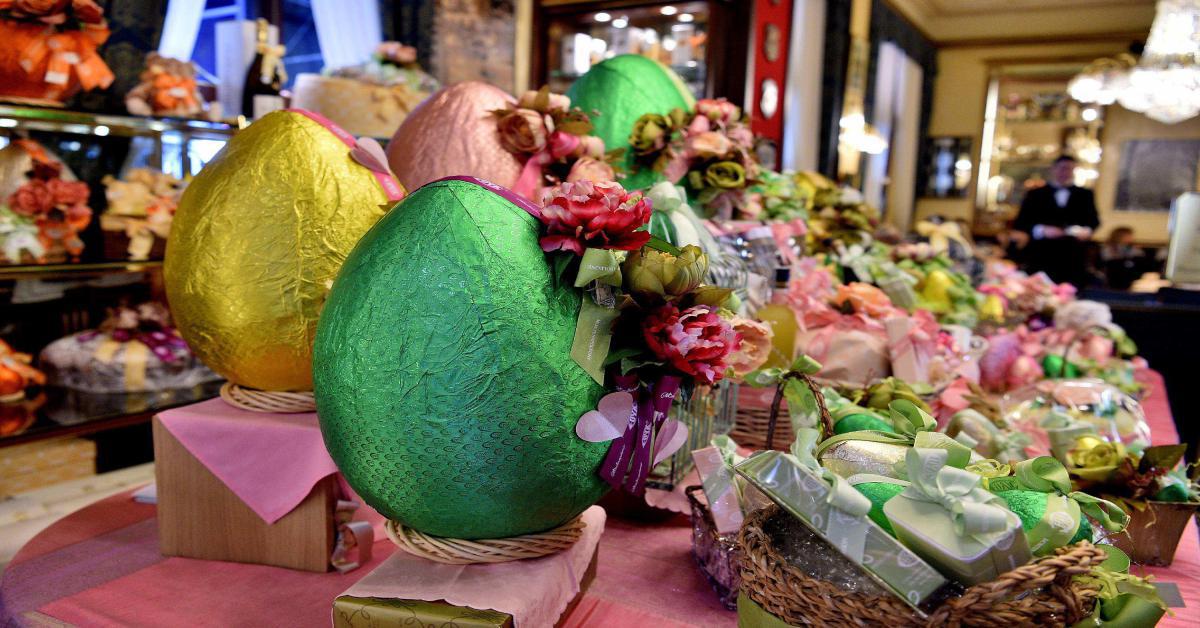 Pasqua, per Altroconsumo stabili i prezzi delle colombe aumentano prezzi per uova del +7,4%