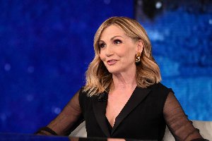 lorella cuccarini lorella cuccarini
