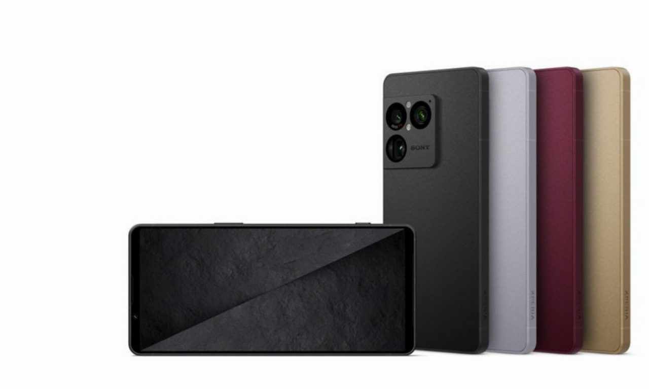 Sony Xperia 1 VIII, nuova IA per le foto e teleobiettivo migliorato con sensore più grande Sony Xperia 1 VIII, nuova IA per le foto e teleobiettivo migliorato con sensore più grande
