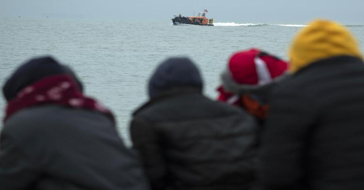 Migranti - naufragio nel Canale della Manica: 5 morti - tra cui un bambino