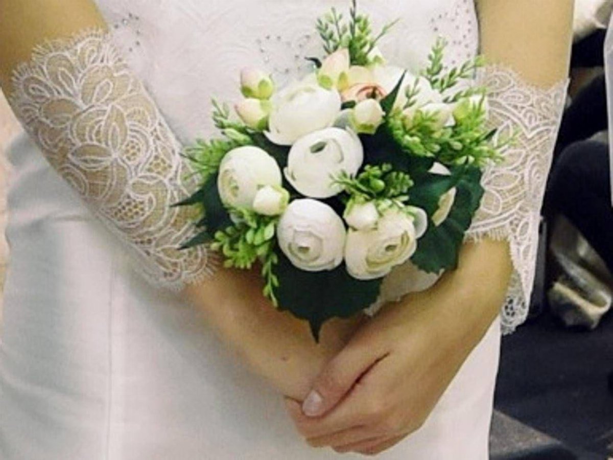 Montecatini, scoperta una donna sposata con due uomini: denunciata per bigamia