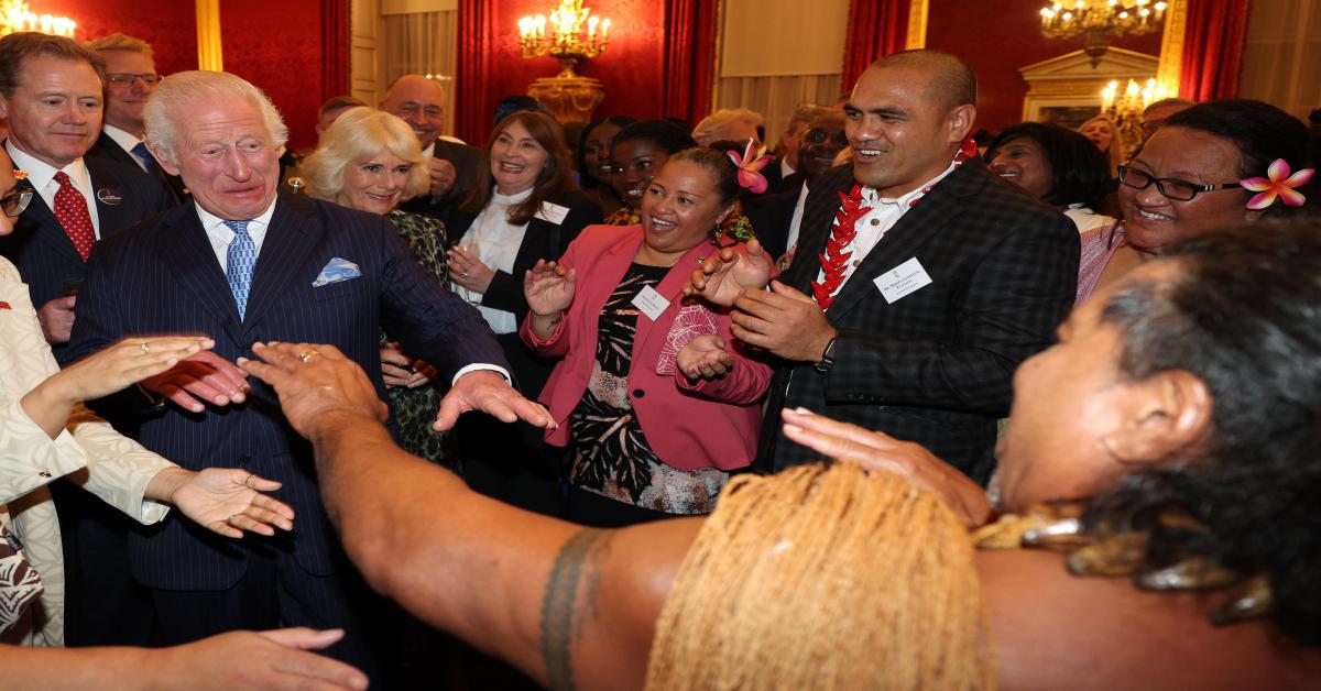 carlo esibisce carlo esibisce