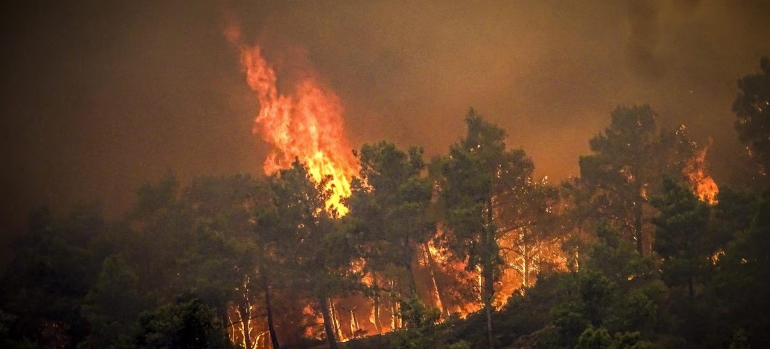 Incendi in Grecia: Dopo Atene e Rodi, nuovo disastro sull