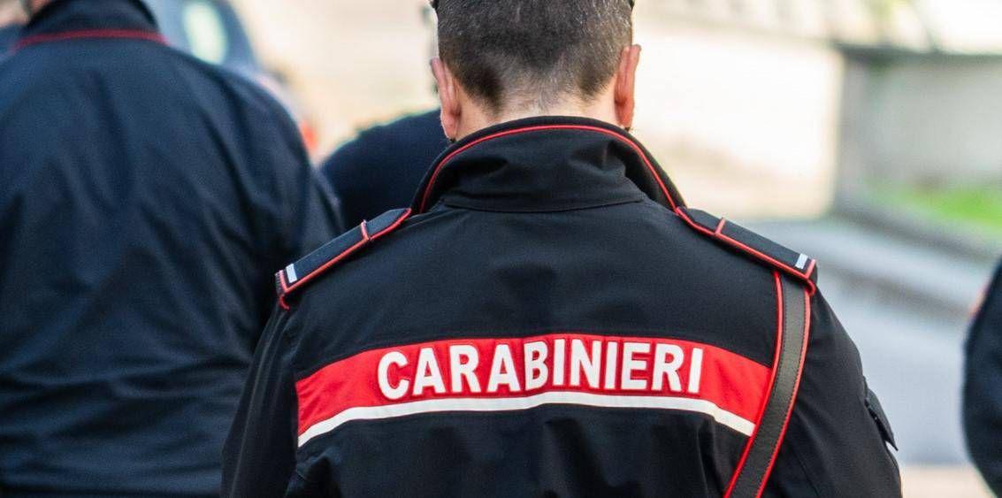 Prete investe motociclista e fugge: arrestato per omicidio stradale a Bari